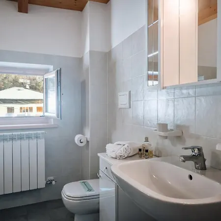 Dolomites Relax Fully Equipped & Private Parking Apartman